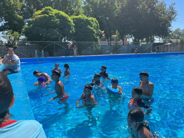 Finalización cursos de natación 2024-2025